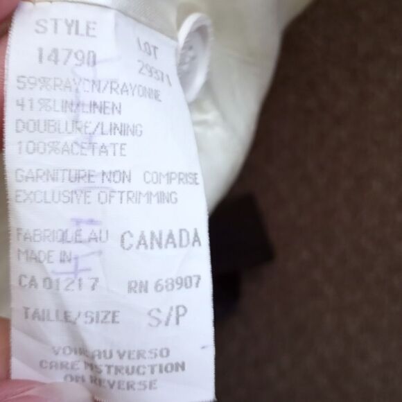 CREAM PINSTRIPE BLAZER SZ.S EUC - Picture 4 of 4